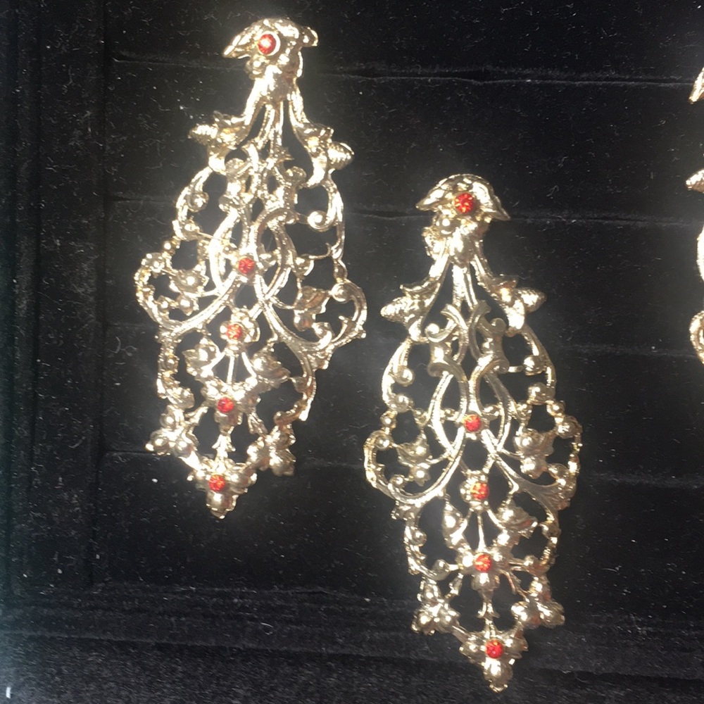 Earrings. Red crystals Made in India. NWOT